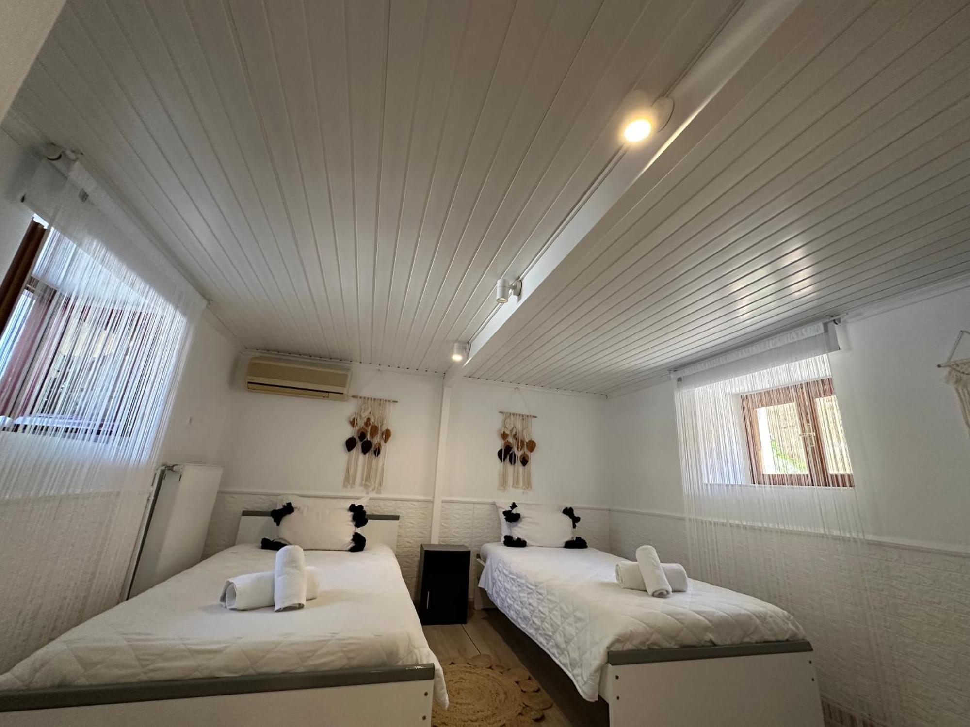Iris Garden Retreat Apart otel Corinth Dış mekan fotoğraf