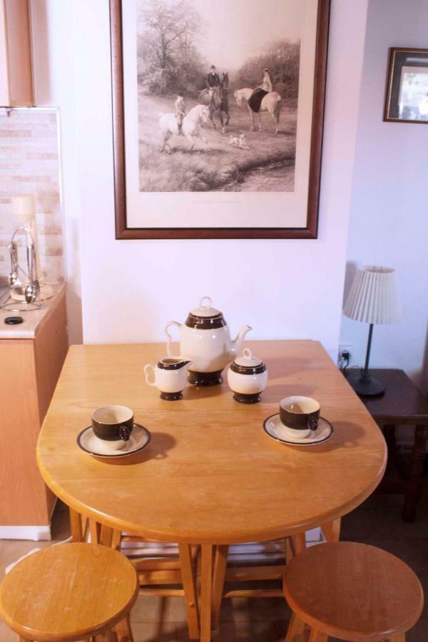 Iris Garden Retreat Apart otel Corinth Dış mekan fotoğraf